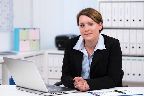 CV CONSEILLÈRE COMMERCIALE avec tâches détaillées