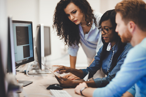 Accroche CV et CV CHEF DE PROJET ET SDM