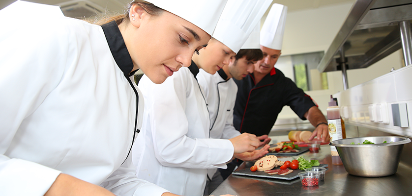 Carta de apresentação para auxiliar de cozinha iniciante