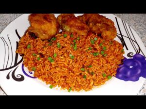 Jollof rice plat épicé Africain